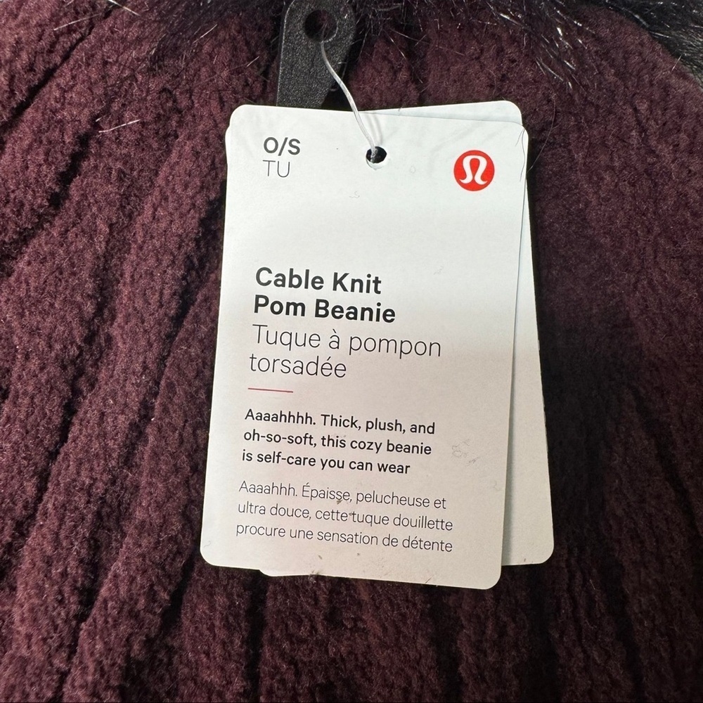 Lululemon Cable Knit Pom Beanie Hat Winter Hat Cassis NWT - Picture 8 of 9